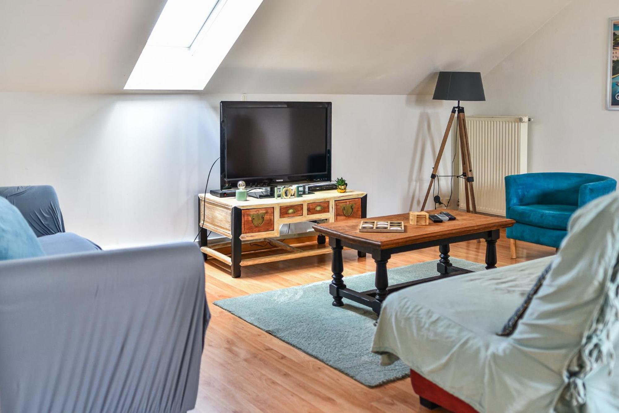 Appartement Spacieux Et Lumineux - Centre - Bord Loire - Climatisation - Wifi - Tout Confort Saumur Exterior photo